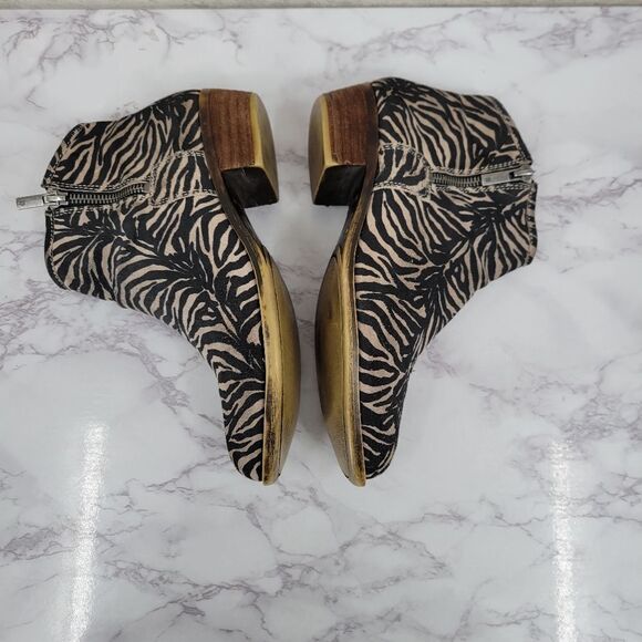 Lucky Brand Leather Zebra Animal Print Booties Women's Size 7.5 - Picture 7 of 15